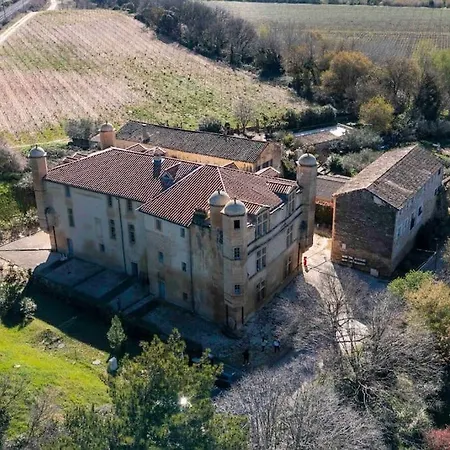 T2 Chateau Historique Apartment *